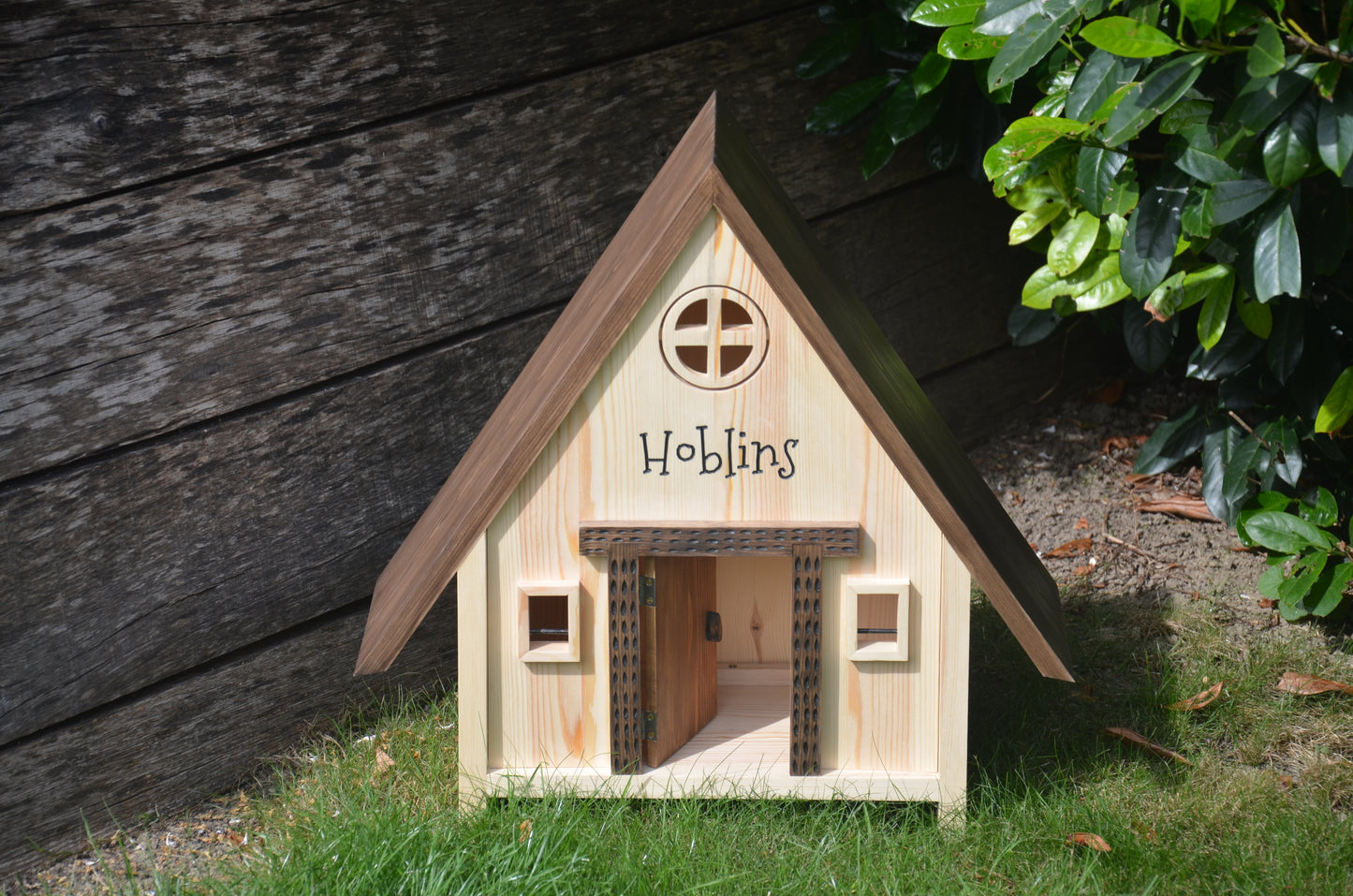 Garden Decorative Hoblins Home