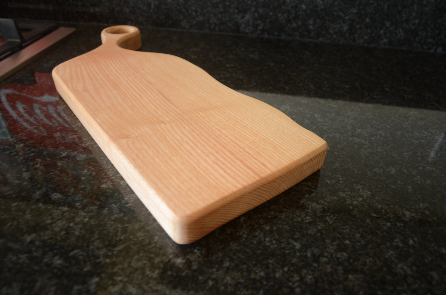 Circle Handle Chopping Board