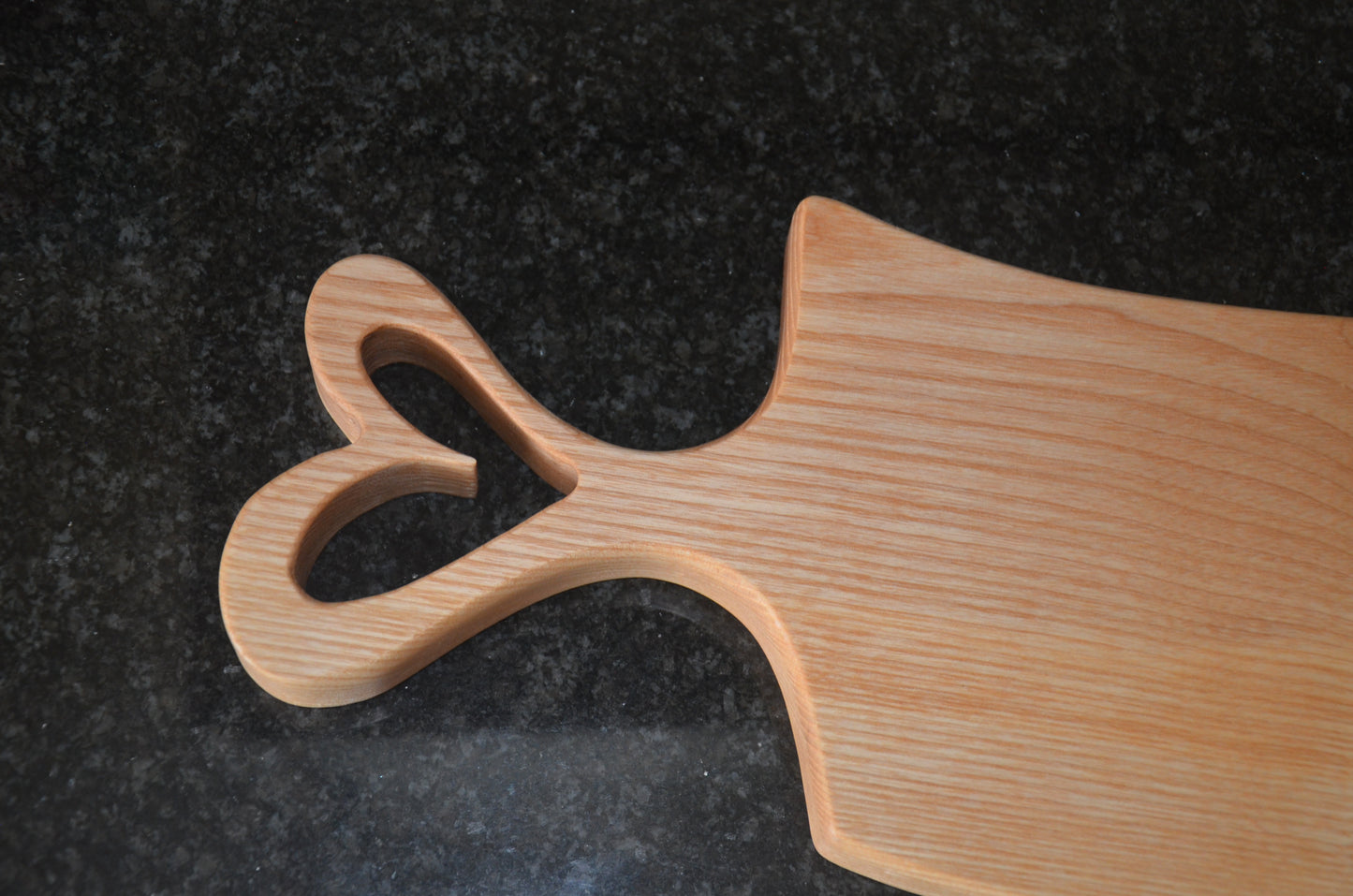 Heart Shaped Handle Chopping Board