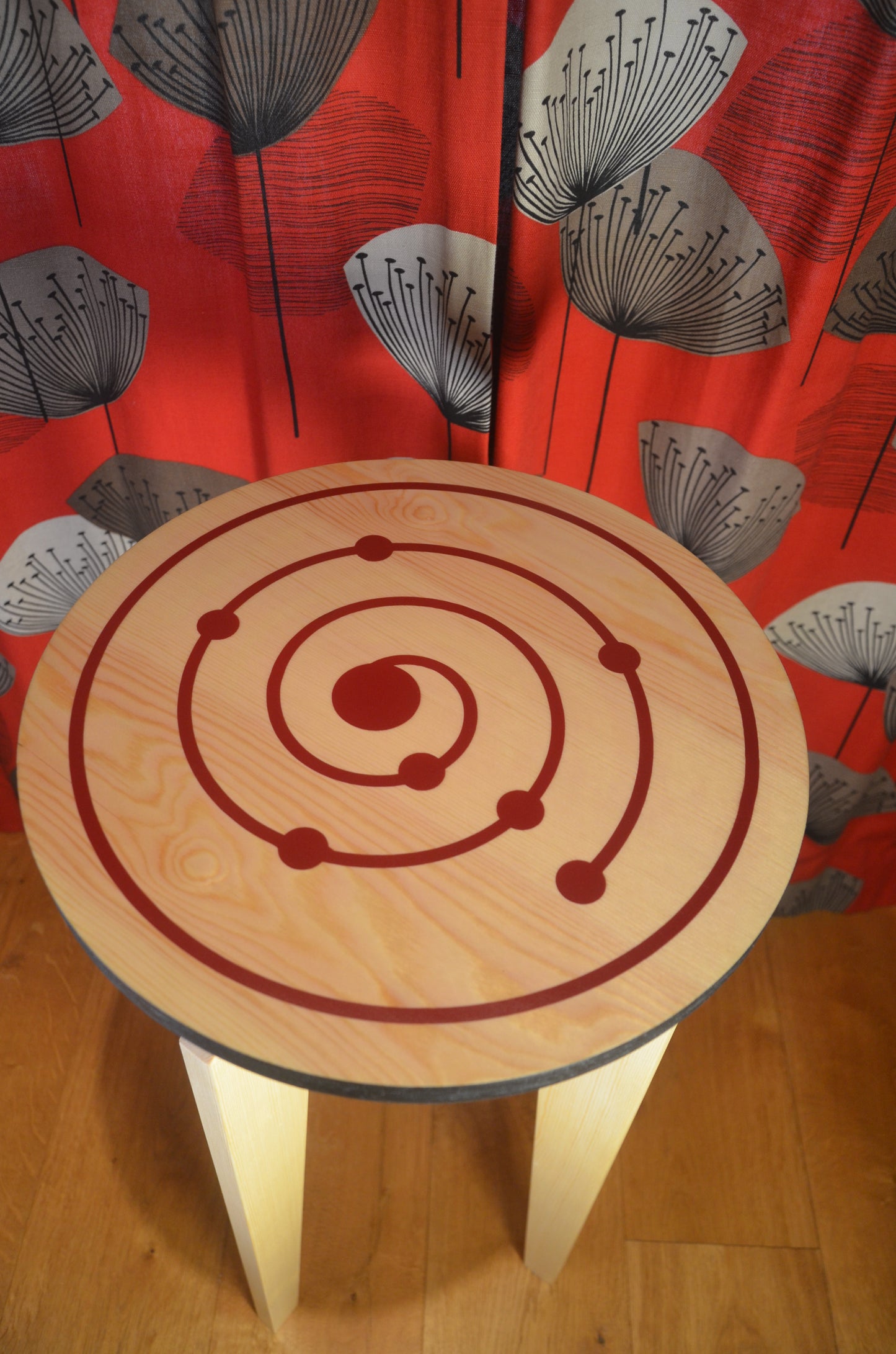 Swirl Resin Side Table